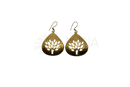 Goldfarbene handgefertigte ohrringe mit baum-des-lebens-ausschnitt und gehämmerter oberfläche zum image to zoom
