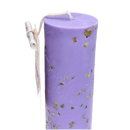Lila handgemachte Kerze mit Eukalyptus von Vives de la Cortada S.L, zylindrische Kerze mit natürlichem Eukalyptus-Dekor.