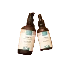 Natürliches Jojobaöl von Comptoir des Hules für Haut- und Haarpflege, in einer eleganten Flasche, ideal für natürliche Schönheit.
