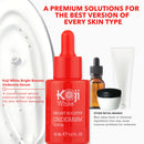 Koji White Bright Booster Achselserum für strahlende, gepflegte Achseln, in einer weißen Flasche mit Pumpspender, auf weißem Hintergrund
