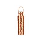Kupferfarbene gehämmerte metallwasserflasche mit ösenkappe und schraubdeckel 1 liter