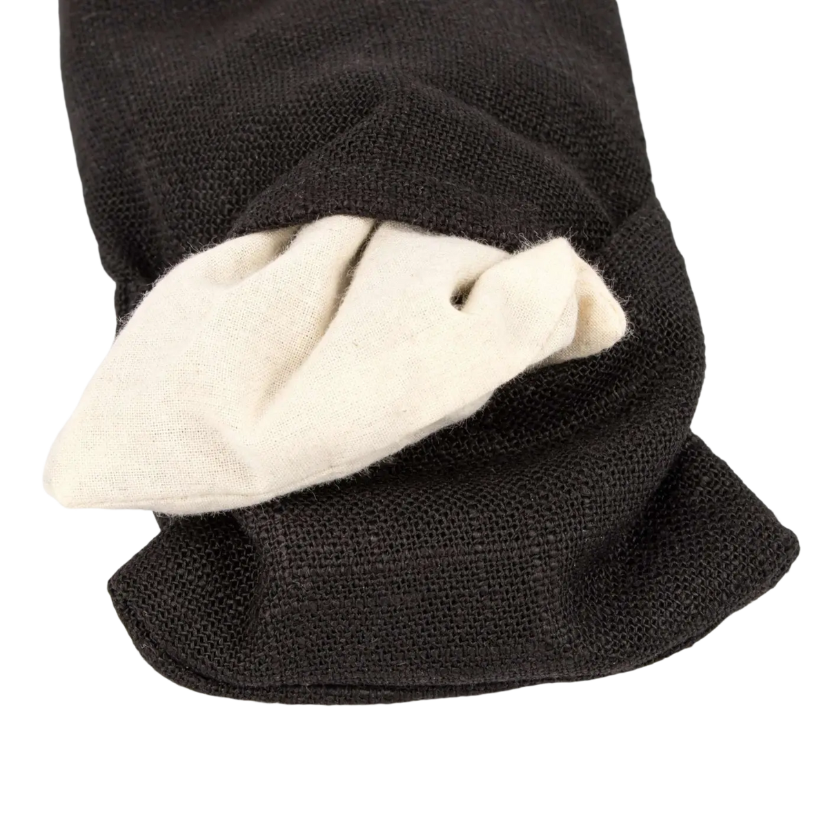 Lavendel-Augen-Kissen von Myga in schwarzem Sackleinenbeutel, ideal für Yoga und Entspannung.