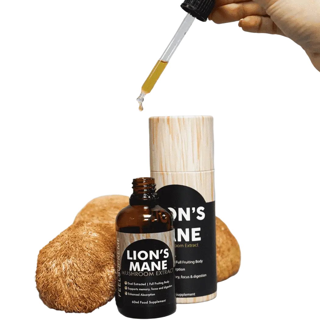 Lions Mane Löwenmähne Pilzflüssigkeit in brauner Glasflasche, Vitalpilz von Feel Supreme, Nahaufnahme des Produkts