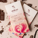 Delikao Love Tonic Caresse Kuss-Schokolade mit 40% Vanille, aphrodisierende Süßigkeit für mehr Libido, Nahaufnahme der Schokolade