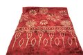 Roter lunghi sarong pareo tuch mit cremefarbenen blumen- und geometrischen mustern von mana shop 160 x 115 cm