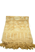 Beige lunghi sarong pareo tuch mit cremefarbigen meeresmotiven und fransigen kanten von mana shop