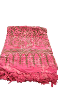 Vibranter pinker batik lunghi sarong pareo tuch mit braunen blatt- und geometrischen mustern von mana shop