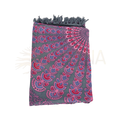 Grauer lunghi sarong mit lebendigem pink-blauem paisley-muster und fransen von mana shop, 180cm x 108cm
