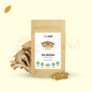 Braune kraftpapierverpackung meiner bio maitake kapseln mit weißem etikett, grifola frondosa, traditioneller verwendung, mana shop