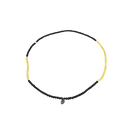 Mala kurz ebenholz schwarzes und goldenes Perlenchoker mit kleinem silberanhänger im mana shop