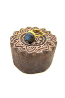 Silberner Fingerring mit grün-blauem Labradorit, elegantes Schmuckstück mit natürlicher Ausstrahlung, Mana Shop.