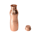 Kupferflasche 950 ml von Mana Shop, ayurvedische Trinkflasche Typ 3, aus glänzendem Kupfer, ideal für Wasser und Getränke.