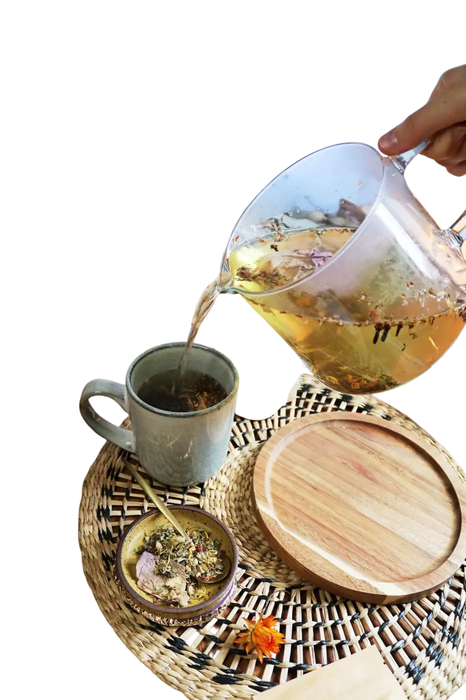 Manifest Tea Kräutermischung von Ayamani Naturals in Glas-Teekanne mit Henkel, 30 g, frisch gefüllt, aromatischer Tee.