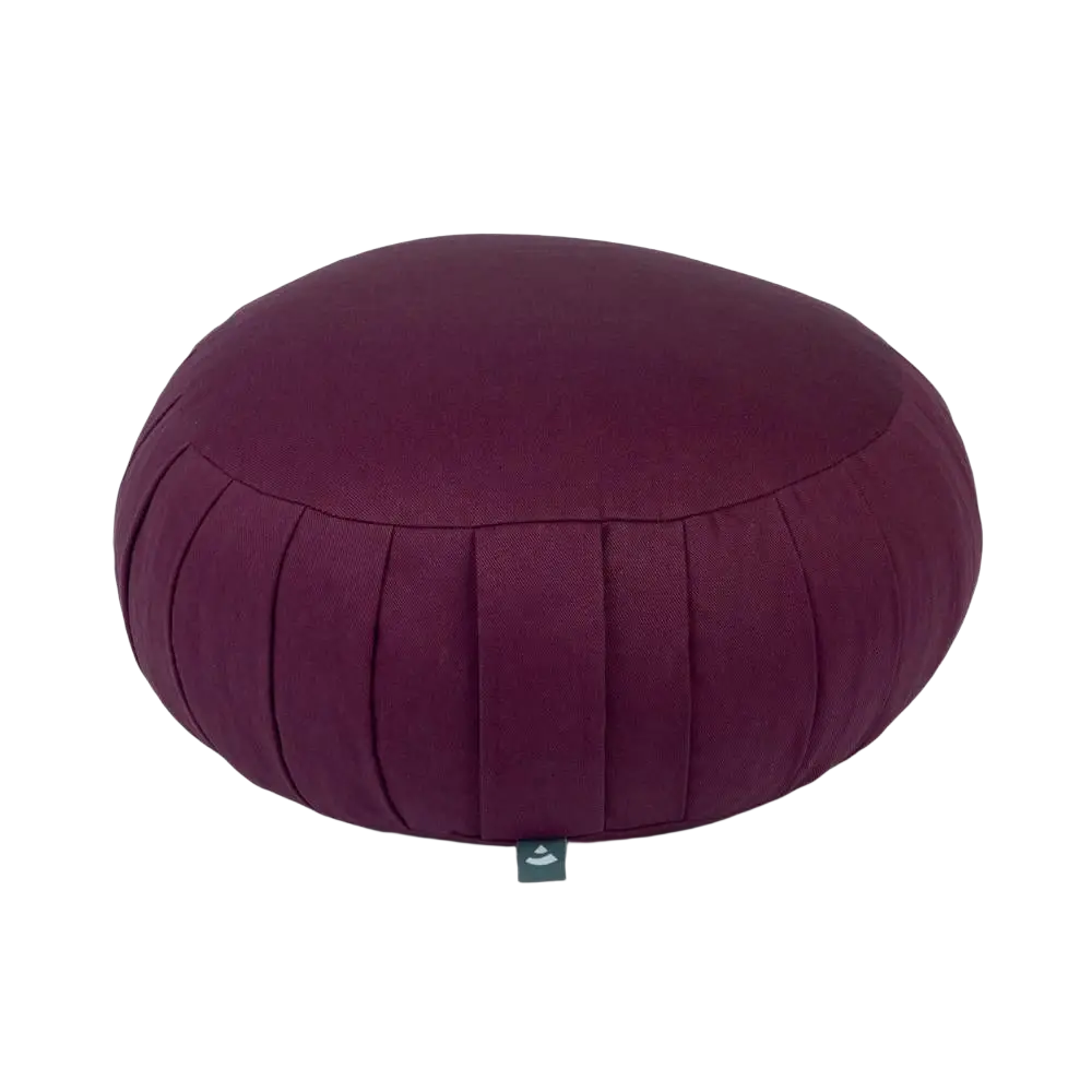 Meditationskissen ZAFU ECO Dinkel von Bodynova in aubergine, weiches, tiefes Meditationskissen für entspanntes Sitzen.