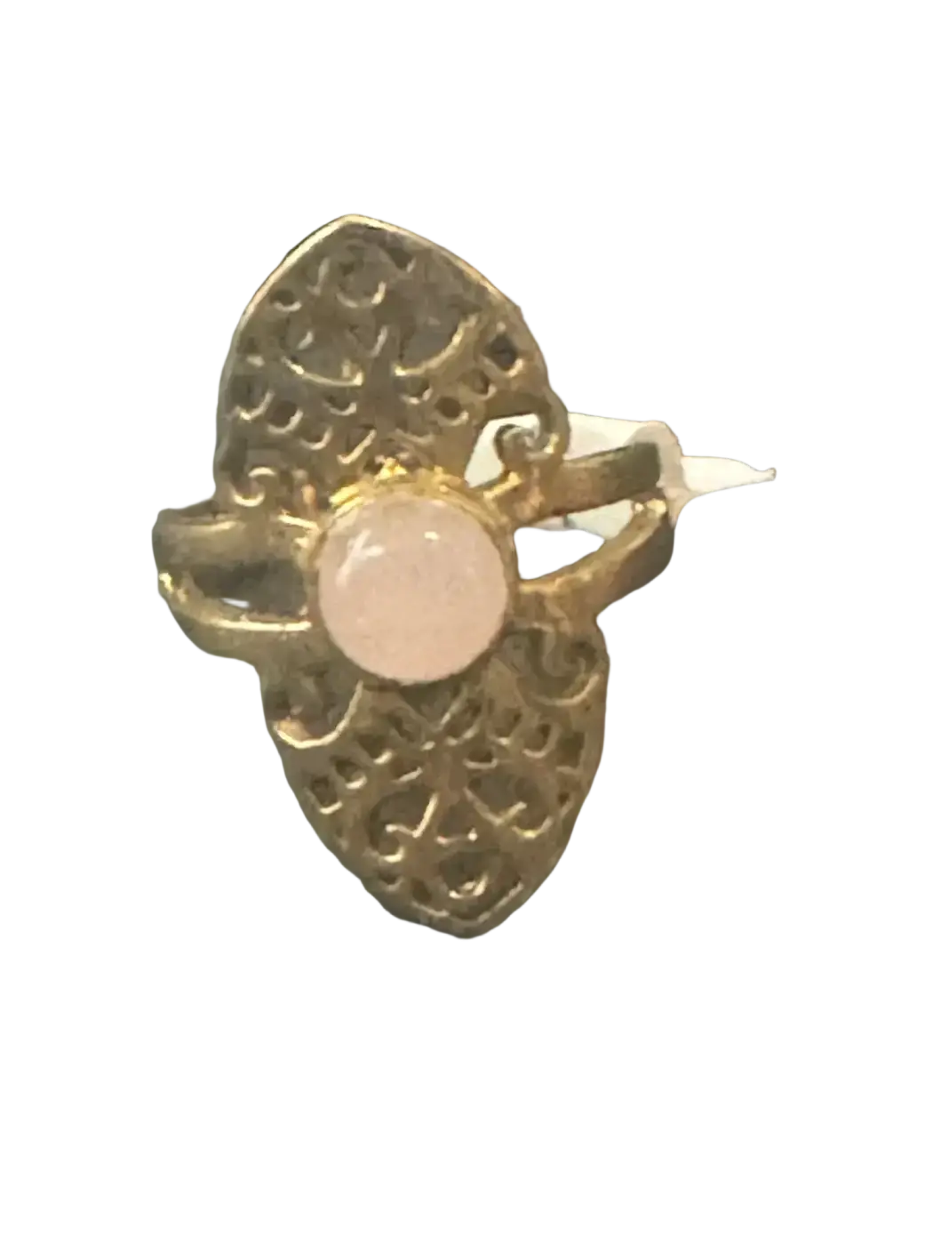 Goldfarbener messingring rosenquarz größe 57 mit zentralem rosafarbener rosenquarzstein bei mana shop