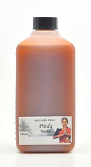Midgard Kalari Ayurveda Massageöl Pinda Thailam in einer Flasche, für entspannende Massageanwendungen, natürliche Inhaltsstoffe.