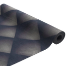 Schwarze Myga Eco Yogamatte aus veganem Material, luxuriös und rutschfest für Yoga und Fitnessübungen.