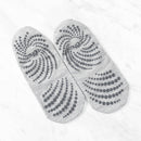 Schwarze Rückenfreie Yoga-Socken von Myga Eco mit Kreuzriemen und Griffen, rutschfest für Yoga und Fitness.