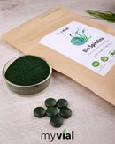 Bio Spirulina Tabletten von myvial, vegane Nahrungsergänzung in einem Blister mit 240 Presslingen.