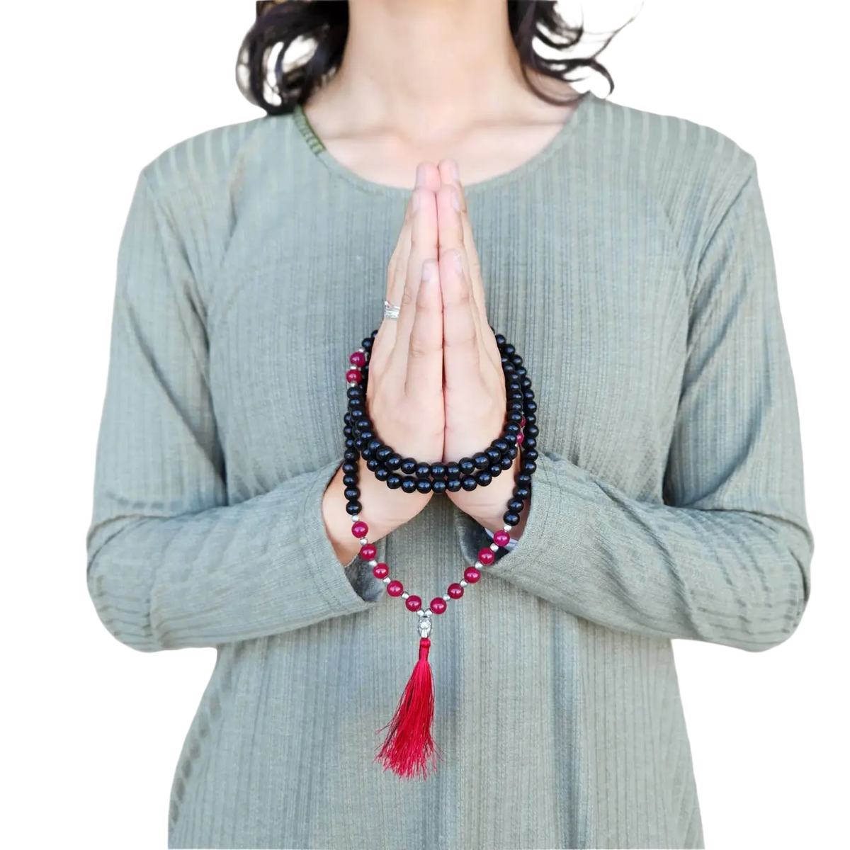 Schmuck: Nala Holzperlen-Halskette mit Onyx-Steinen von Yak & Yeti, schwarze und tiefrote Farbtöne, elegante Naturstein-Kette