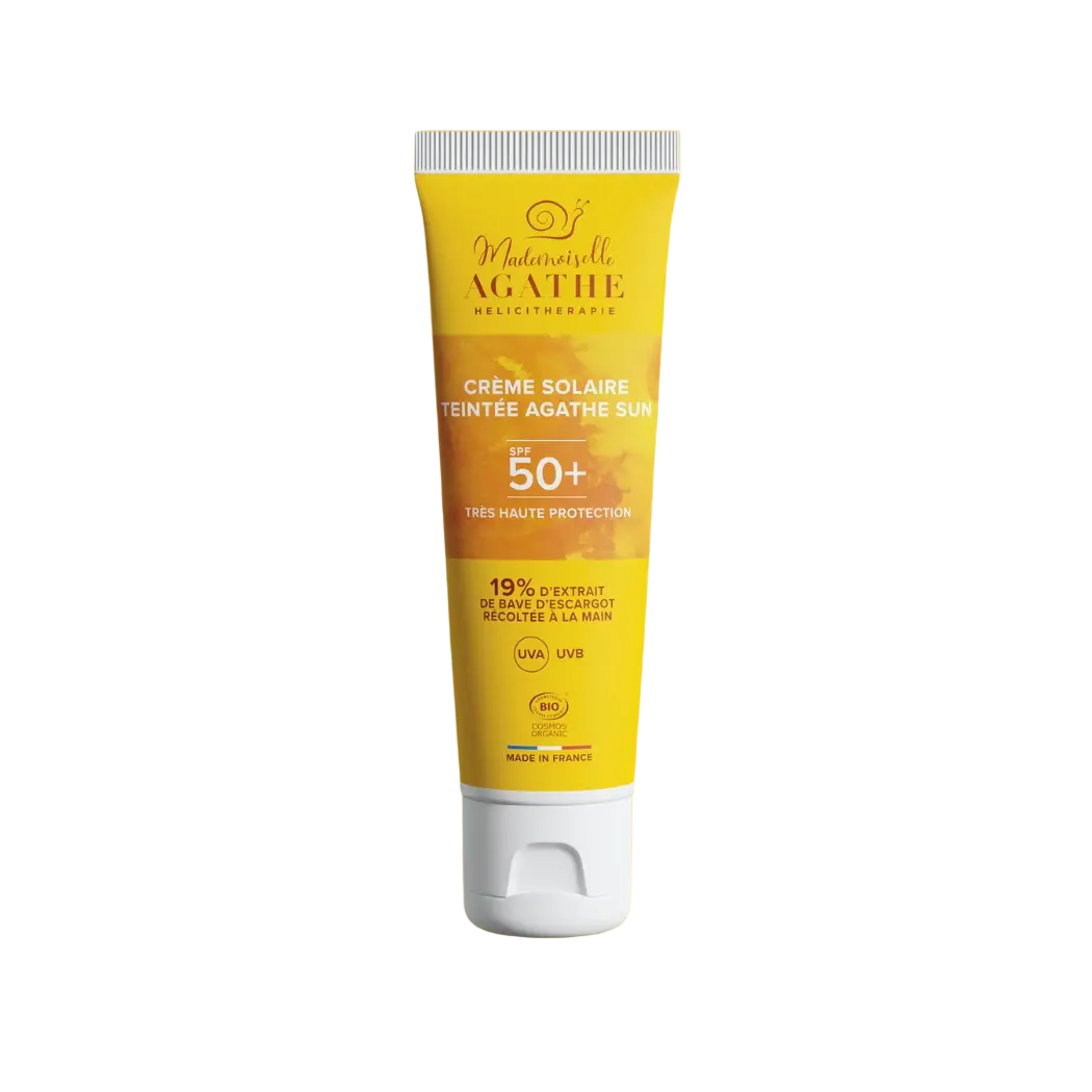 Gesichtssonnencreme von Mademoiselle Agathe mit getönter Bio-Natursonnencreme SPF50+ für natürlichen Sonnenschutz.