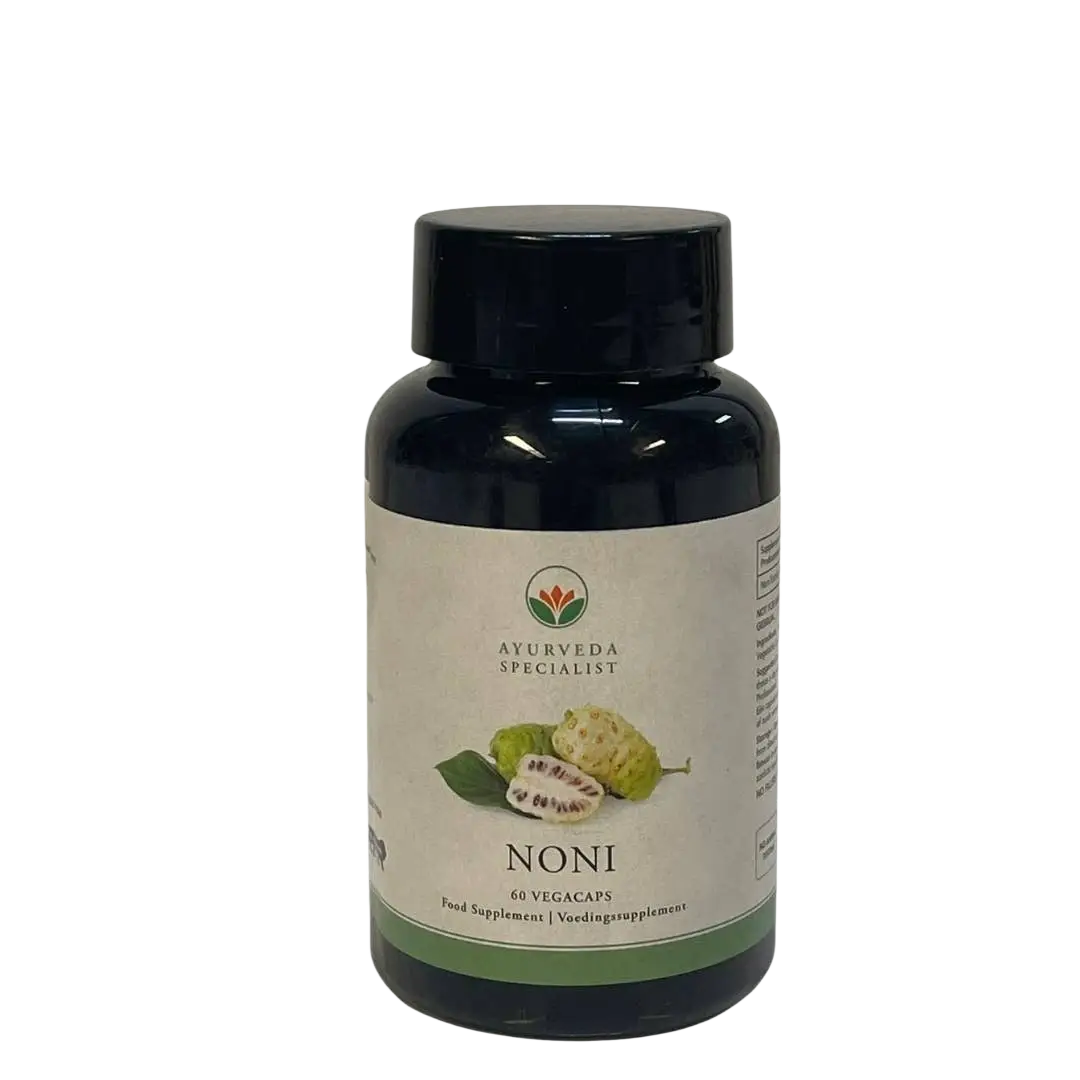 Noni Nahrungsergänzungsmittel in dunkler blauer Flasche, 500 mg, von Ayurveda Specialist B.V., auf weißem Hintergrund.