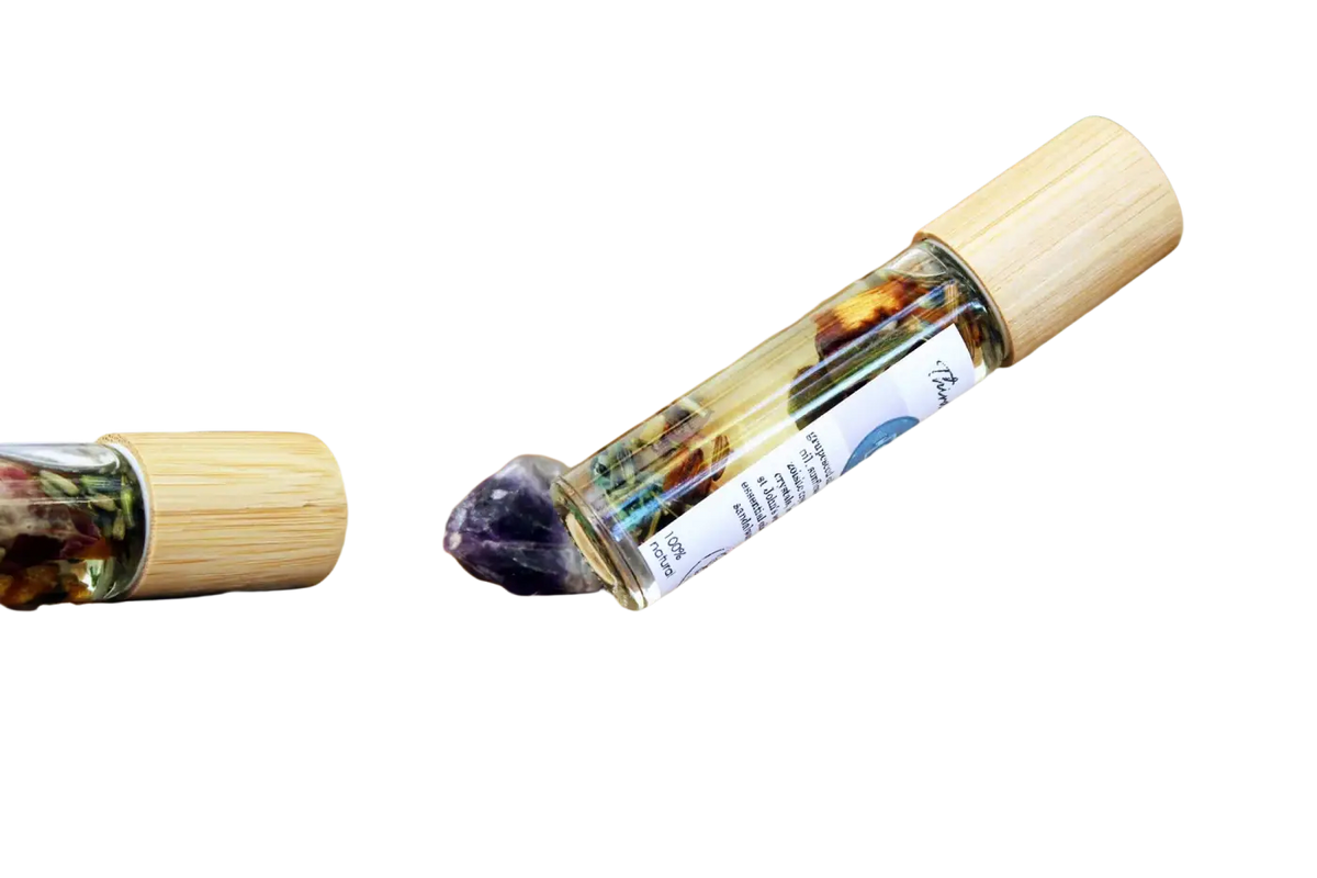 Ätherisches Öl für das dritte Auge mit Ajna Chakra, Kristallen und Kräutern, ayurvedische Naturkosmetik von Ayamani Naturals