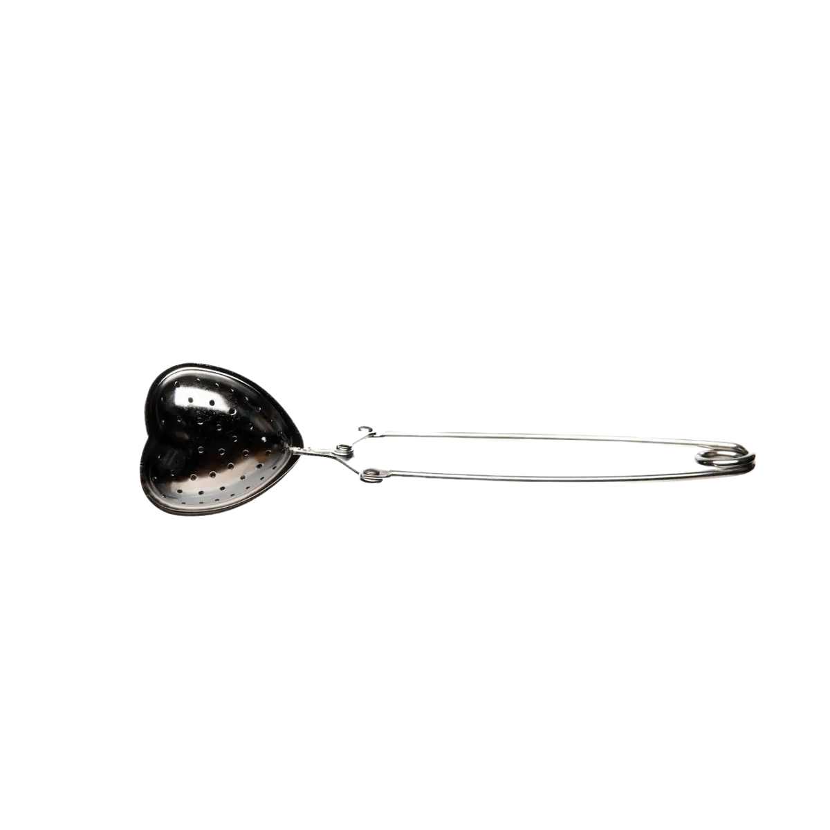 Herzförmiges Edelstahl-Teesieb für losen Tee von PAAVANI Ayurveda, ideal für frischen, aromatischen Tee.