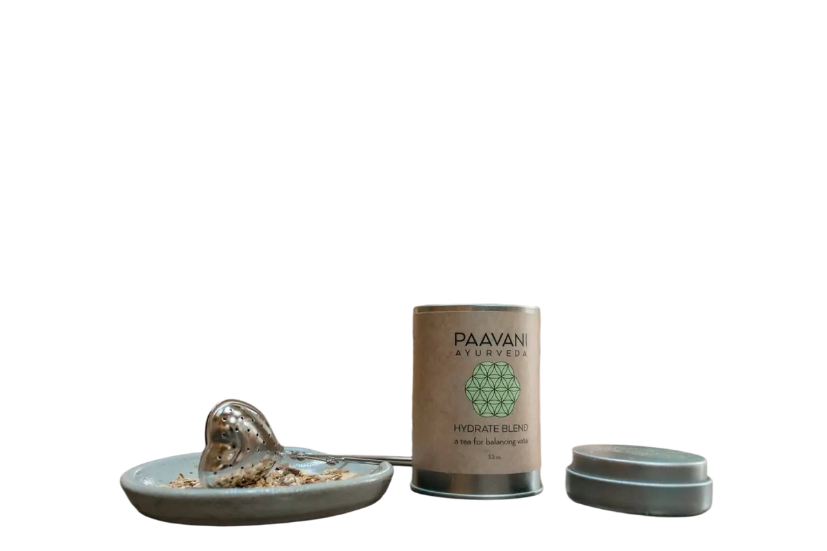 PAAVANI Ayurveda Hydrate-Mischung, ayurvedischer Tee für Vata-Balance, mit natürlichen Kräutern und Gewürzen.
