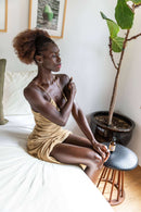 Kühlendes Pitta Körperöl von PAAVANI Ayurveda, Abhyanga-Öl für empfindliche Haut, flüssige Körperpflege, Naturprodukt