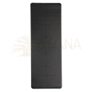 Schwarze phoenix yogamatte mit subtil geprägtem ausrichtungs yantra und geometrischen mustern für präzision und zentrierung