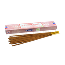 Ein pinker karton handgerollte satya positive vibes räucherstäbchen mit braunen stäbchen und gelben spitzen von mana shop