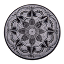 Handgefertigter Räucherstäbchenhalter aus Speckstein mit Mandala-Design, 10,5 cm hoch, von Dessauer Räucherwaren.