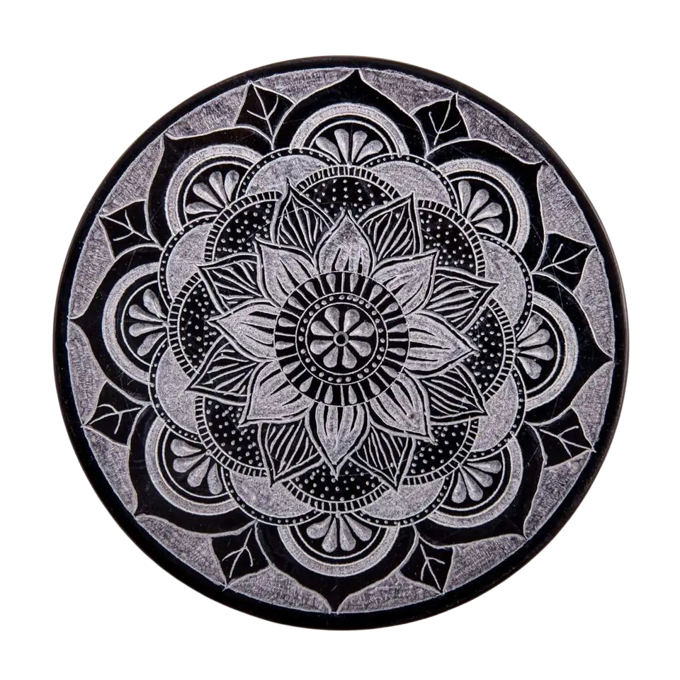 Handgefertigter Räucherstäbchenhalter aus Speckstein mit Mandala-Design, ca. 13 cm, von Dessauer.
