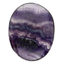 Ovalförmiger, durchscheinender lila regenbogen-fluorit trommelstein mit violetten und lavendelfarbenen banden aus dem mana shop