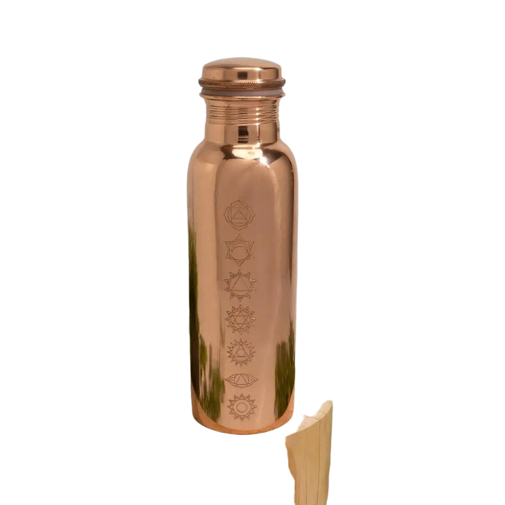 Reine kupferne Wasserflasche mit 7 Chakren, poliert, 750ml, aus Kupfer, ideal für Ayurveda- und Wasseranwendungen