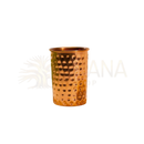 Reiner kupferbecher gehämmert 300 ml mit warmer reflektierender oberfläche und kreisförmigen vertiefungen im mana shop