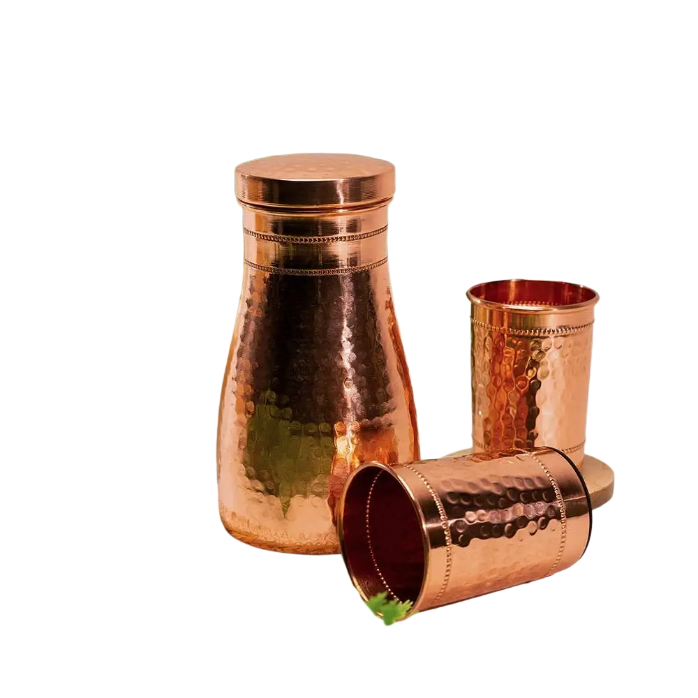 Reines Kupfer-Set mit handgefertigter Kupferkaraffe und zwei gehämmerten Kupferbechern, ca. 950 ml, für Ayurveda-Getränke.