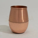 Reines Kupfer-Set mit tropfenförmiger Kupferkaraffe und 2 gehämmerten Kupferbechern, 950 ml, von Ayurveda Specialist B.V.