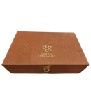 Braune samt-geschenkbox mit goldfolie-logo und verschluss für reines kupferset blume des lebens kupferflasche 950 ml