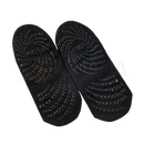 Schwarze rückenfreie yoga-socken mit kreuzriemen und myga gripped sicherem halt durch rutschfeste gummisohle