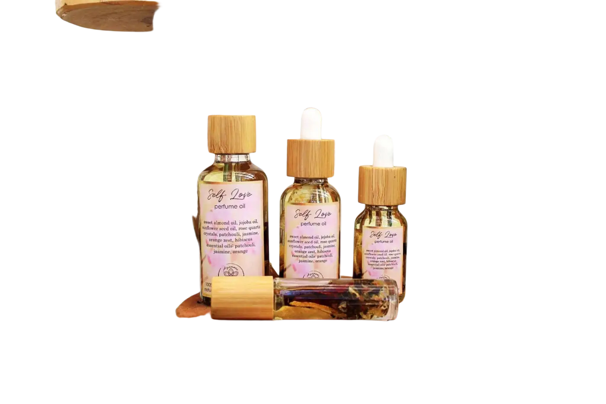 Ayamani Naturals Self Love Ritualöl mit Rosenquarz, ätherischen Ölen, als Parfüm- oder Badeöl für Selbstliebe und Entspannung.