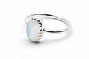 Silberner Fingerring mit Mondstein, 17,2 mm Durchmesser, Größe 54, elegantes Schmuckstück von Shanti Enterprise