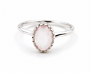 Zarter Silber Fingerring mit Rosenquarz in Größe 54, Schmuck von Shanti Enterprise, detailreiche Ansicht des Rings