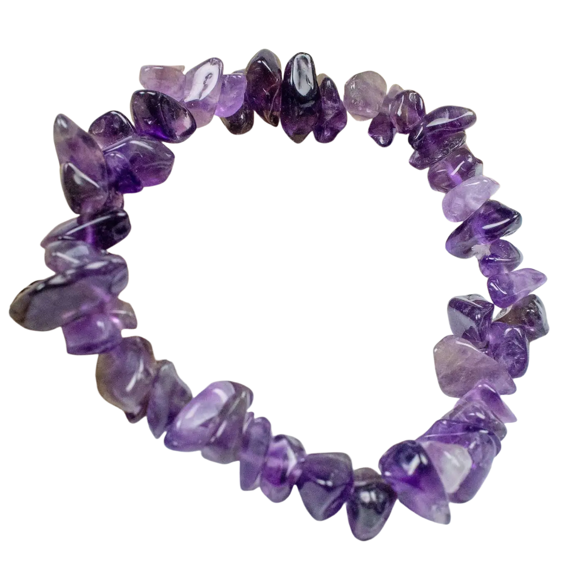 Vibrantes lila amethyst chip armband aus natürlichen kristallchips mit facettierter oberfläche und unregelmäßigen formen