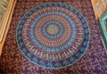 Sundara Handicrafts Ritualtuch mit Mandala-Design, Wandtuch in 200x220cm, farbenfrohes Stoff mit spirituellem Muster
