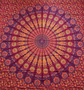 Rotes, oranges und gelbes Mandala-Ritualtuch von Sundara Handicrafts, 200x220cm, mit detailliertem Muster und spirituellem Design