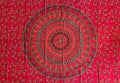 Rotes Ritualtuch mit Mandala-Muster, 200x220cm, Sundara Handicrafts, dekoratives Wandtuch mit geometrischem Design