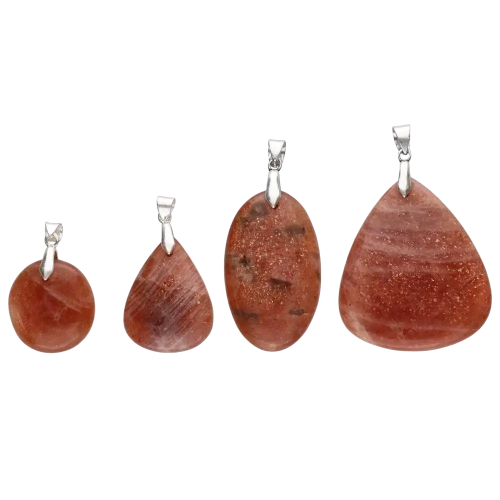 Vives de la Cortada S.L Sonnenstein-Cabochon Anhänger aus Schmuck mit einem leuchtenden Sonnenstein in Goldfassung.