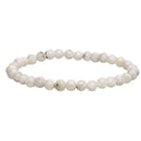 Mondsteinarmband aus 5mm Perlen, elegantes Schmuckstück, handgefertigt von Vives de la Cortada S.L, mit glänzenden, weißen Edelsteinperlen